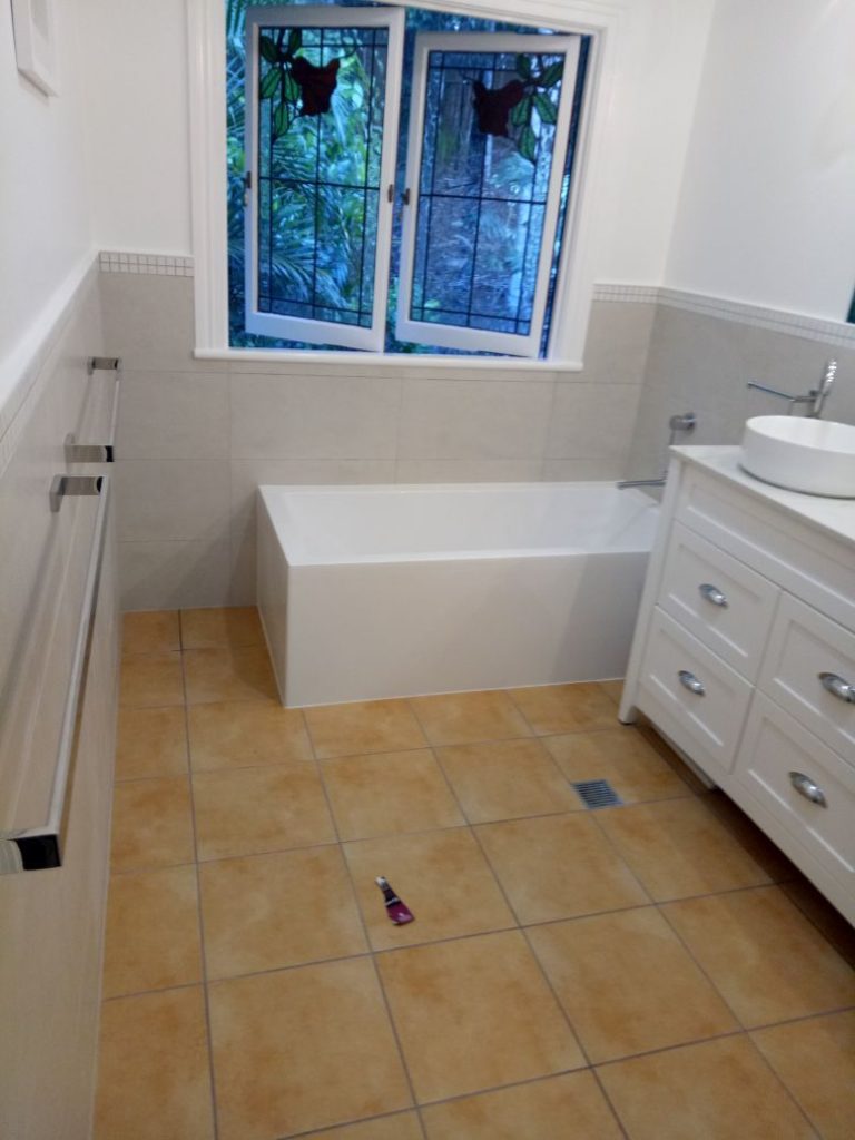 cheap bathroom tiles gold coast